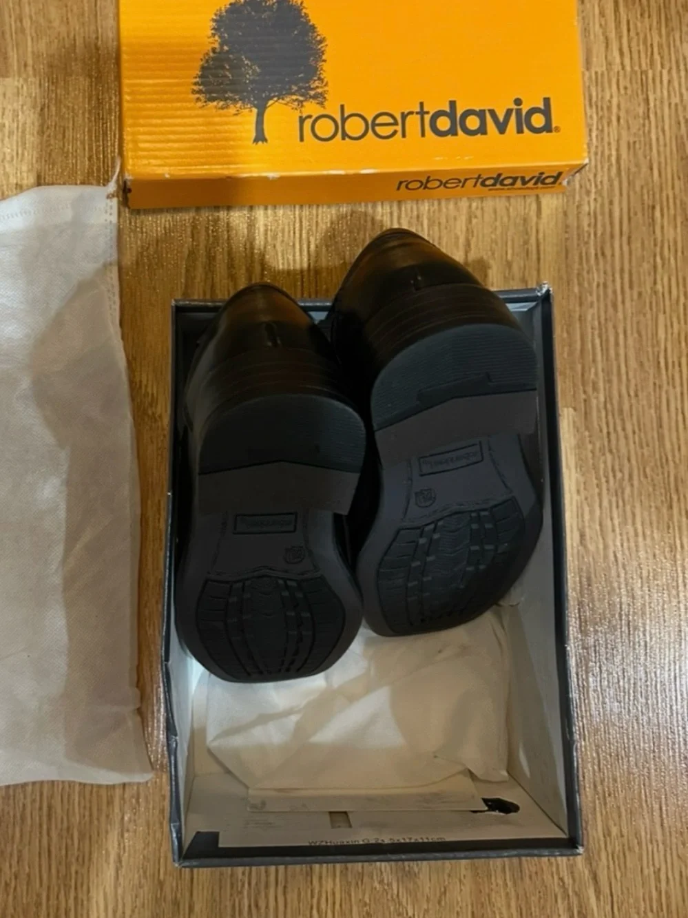 ROBERT DAVID boys/kids size 12.5 black dress shoe in original box